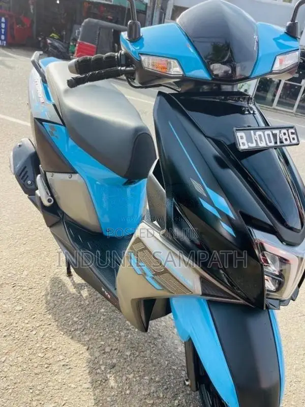 TVS Ntorq 2025 Motorbike (Used)
