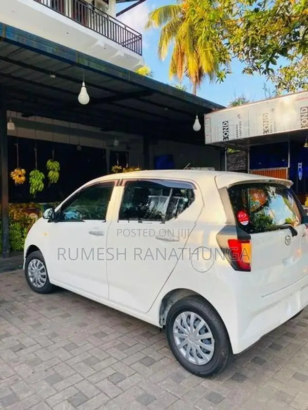 Daihatsu Mira 2025