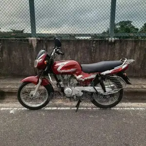 Bajaj CT100 CT 100 2005