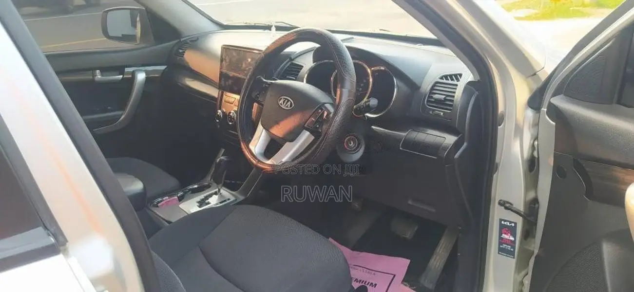 Kia Sorento 2012 SUV (Used)