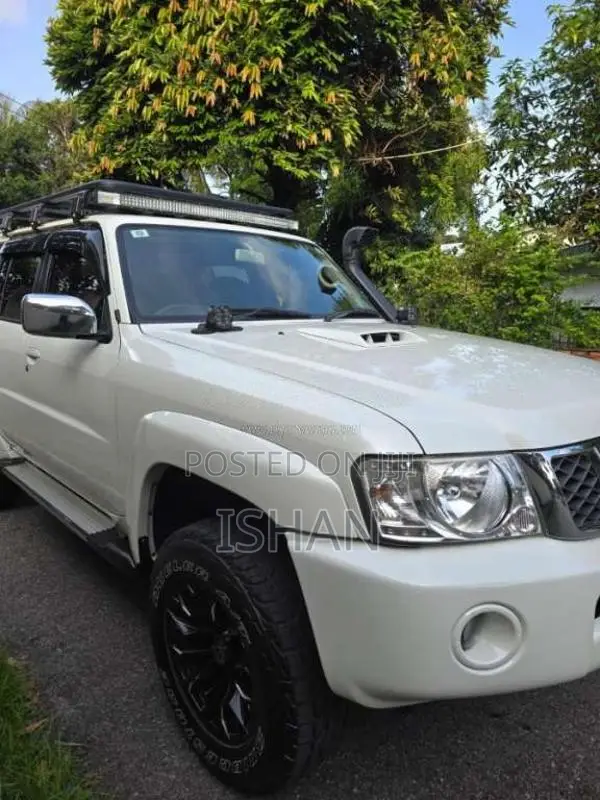 Nissan Patrol Y61 2015 SUV (Used)