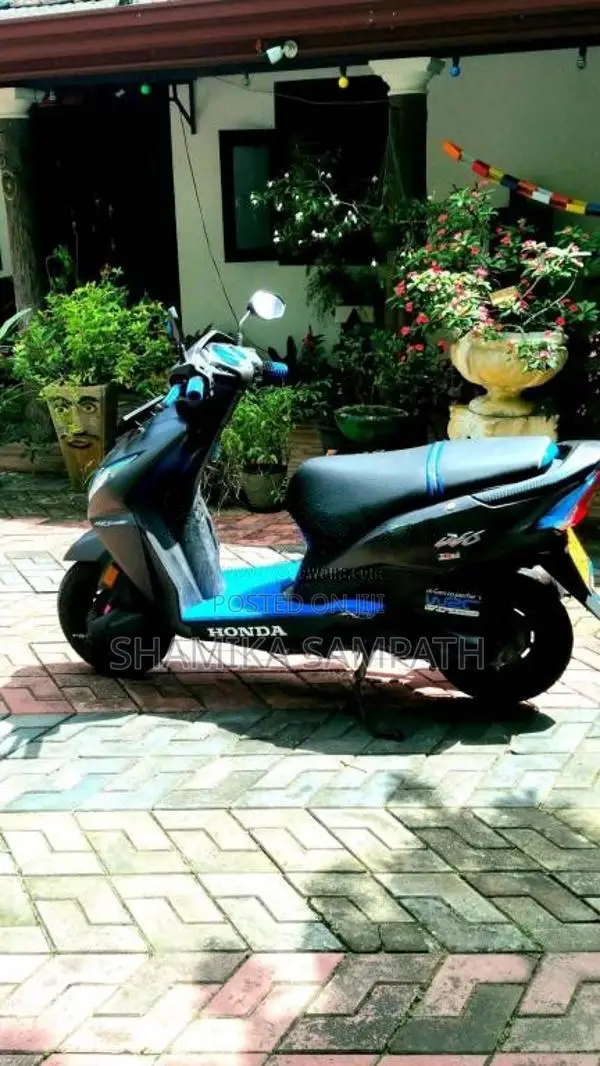 Honda Dio 2016 Motorbike (Used)