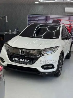 Honda Vezel RS Sensing 2018 SUV (Used)