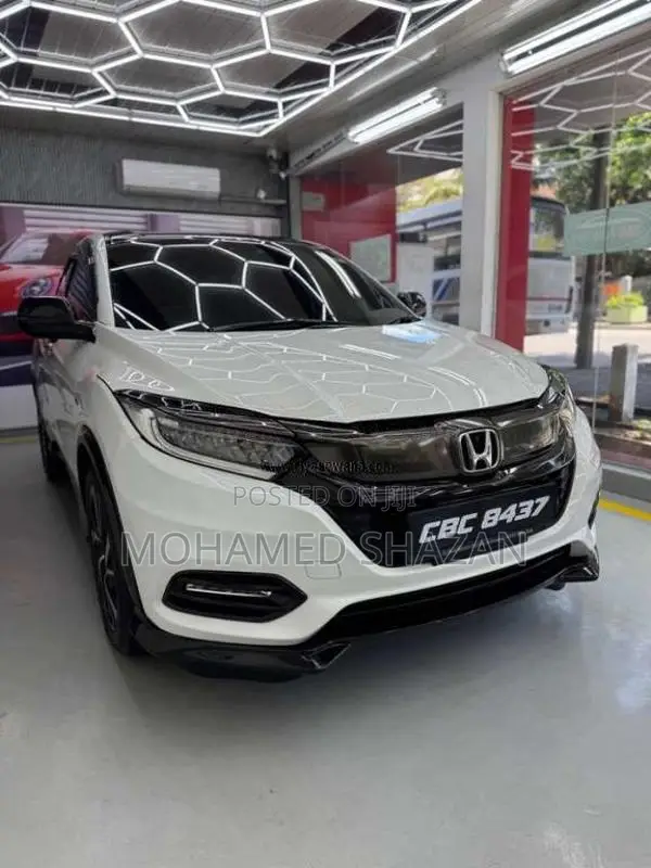 Honda Vezel RS Sensing 2018 SUV (Used)