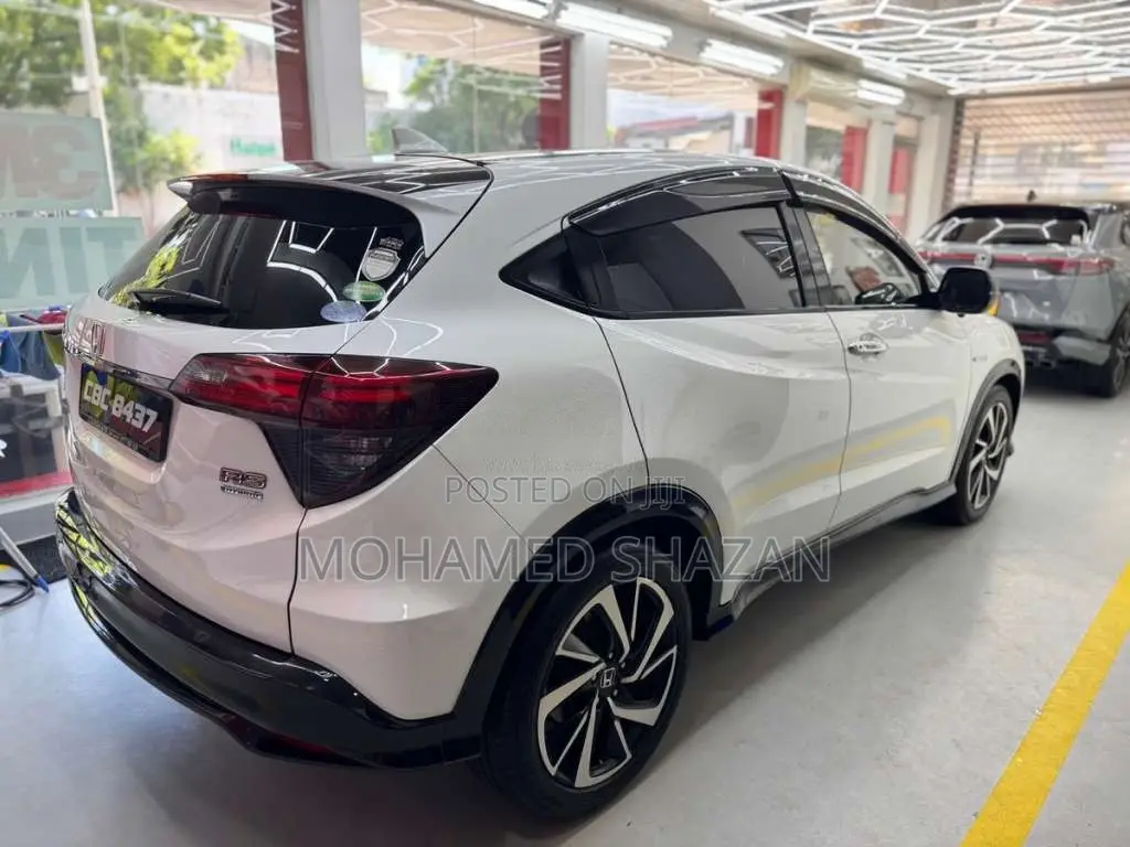 Honda Vezel RS Sensing 2018 SUV (Used)
