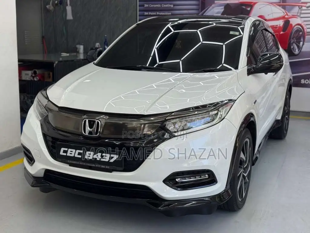 Honda Vezel RS Sensing 2018 SUV (Used)