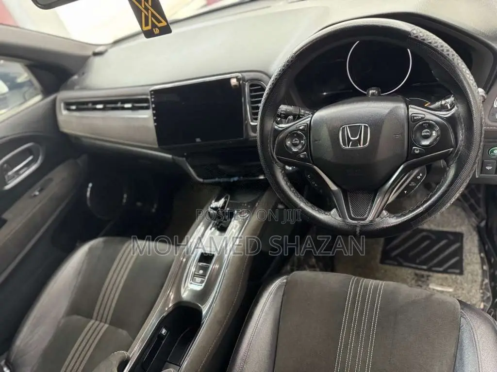 Honda Vezel RS Sensing 2018 SUV (Used)