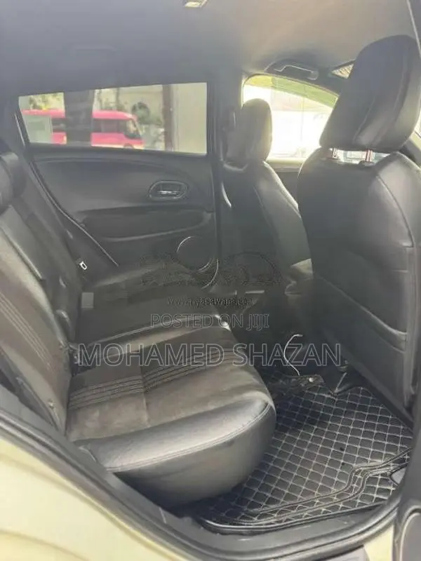 Honda Vezel RS Sensing 2018 SUV (Used)