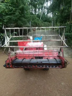 Other Mubota 2011 Tractor (Used)
