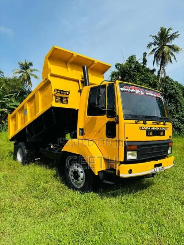 Ashok-Leyland Leyland Cargo Tipper 2012 Lorry (Used)