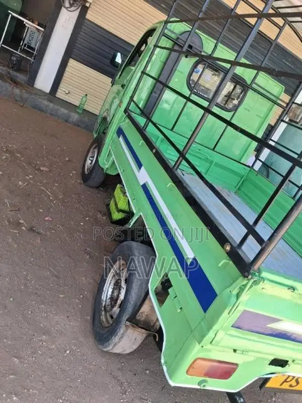 Tata Dimo Batta 2011 Lorry (Used)