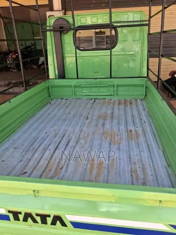 Tata Dimo Batta 2011 Lorry (Used)