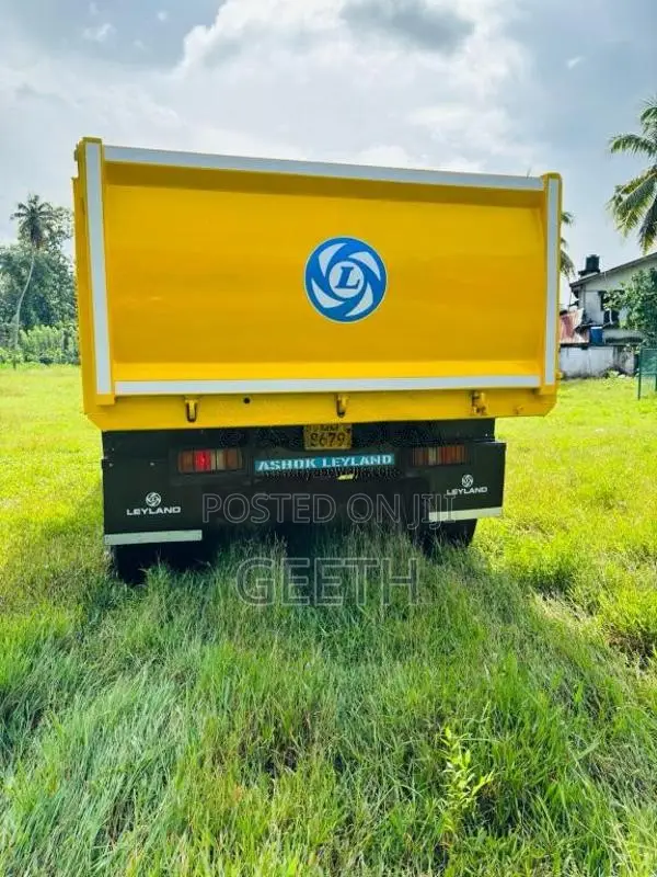 Ashok-Leyland Leyland Cargo Tipper 2012 Lorry (Used)