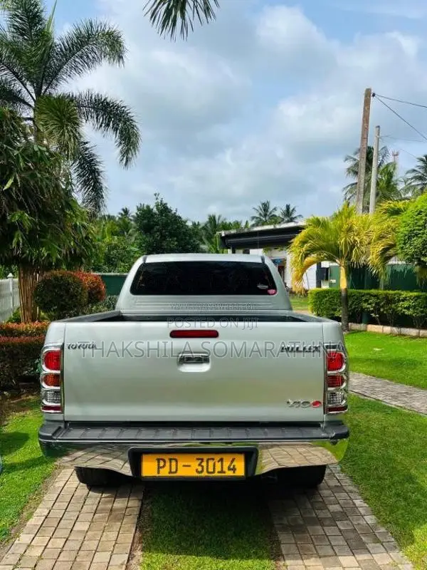 Toyota Hilux 2007 Pickup (Used)