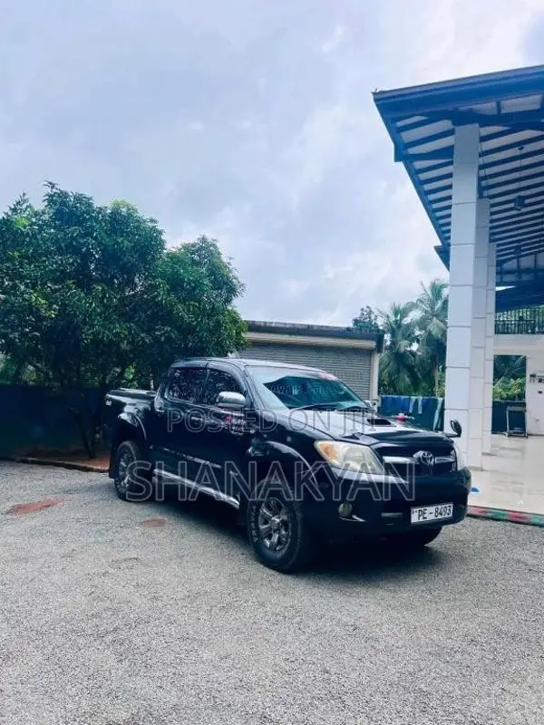 Toyota Hilux Vigo 3L 2008 Pickup (Used)