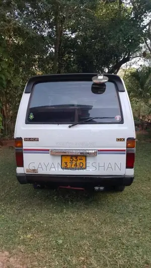 Toyota Hiace Shell 1988 Van (Used)