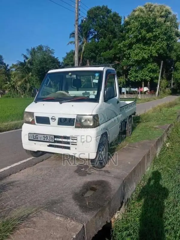 Nissan Clipper 2004 Lorry (Used)