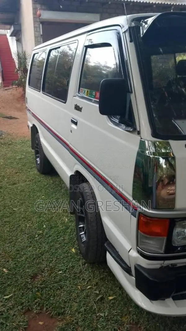 Toyota Hiace Shell 1988 Van (Used)