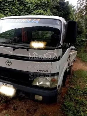 Toyota DYNA 14 5 1997 Lorry (Used)