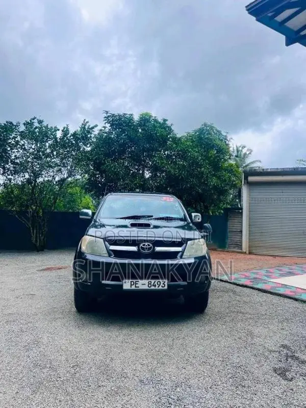 Toyota Hilux Vigo 3L 2008 Pickup (Used)