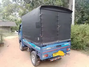 Tata Dimo Batta 2014 Lorry (Used)