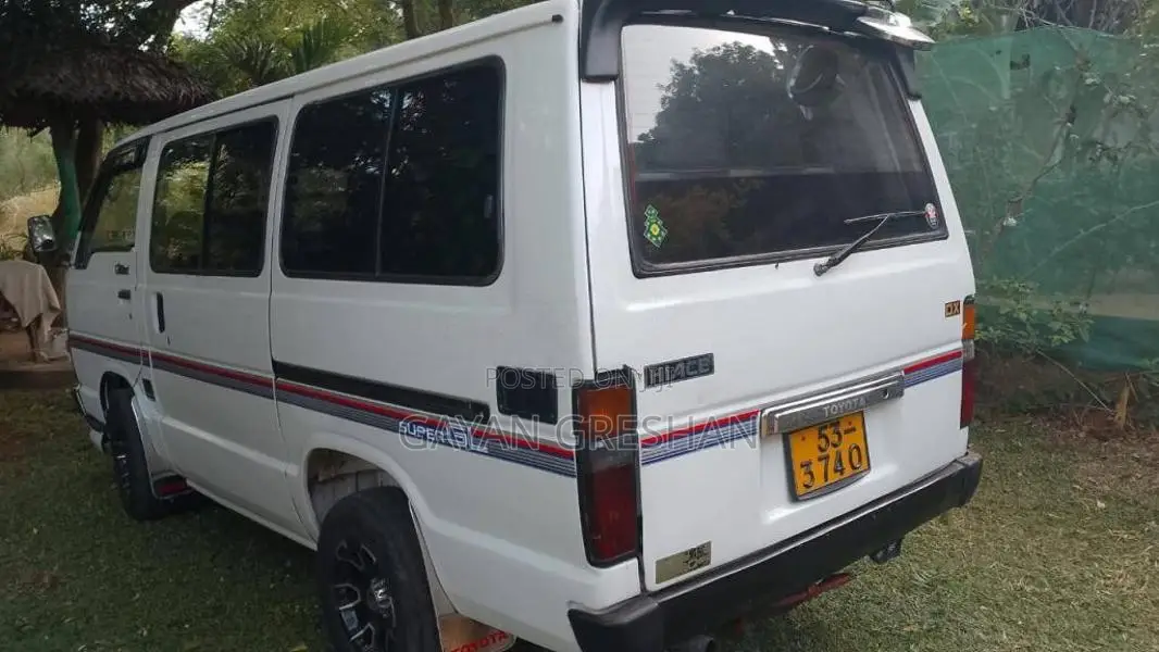 Toyota Hiace Shell 1988 Van (Used)