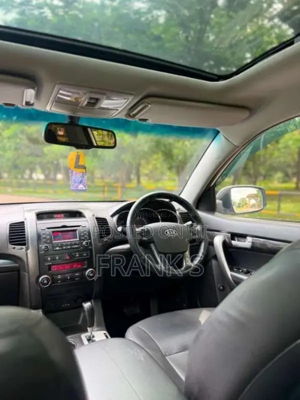 Kia Sorento 2012 SUV (Used)