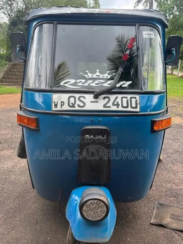Bajaj RE 2009 Three Wheel (Used)