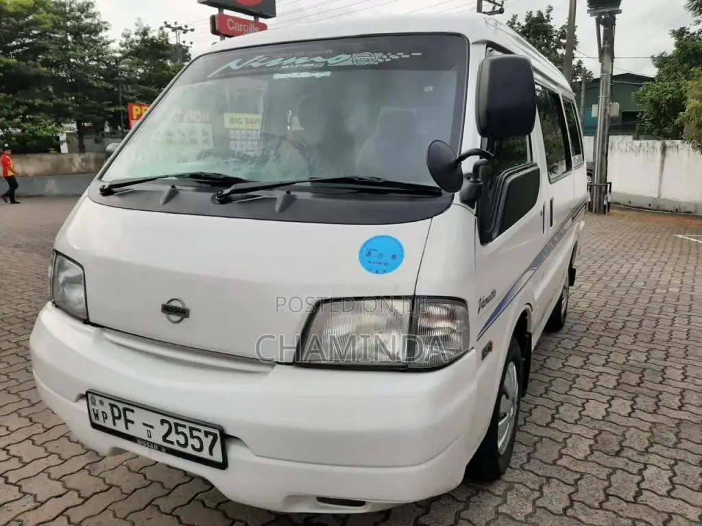 Nissan Vanette Iion Face 2013 Van (Used)
