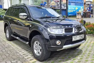 Mitsubishi Montero Sport 2012 SUV (Used)