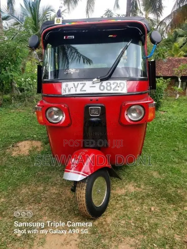 Bajaj RE 205 2012 Three Wheel (Used)