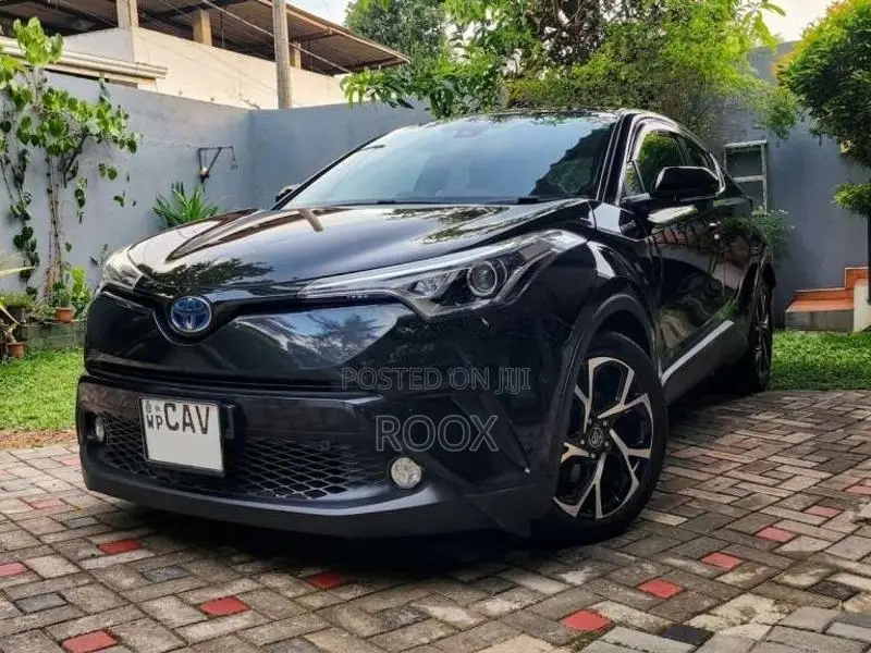 Toyota CHR HYBRID NGX10 2017 SUV (Used)