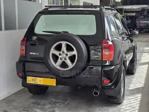 Toyota RAV4 J 4x4 2003 SUV (Used)