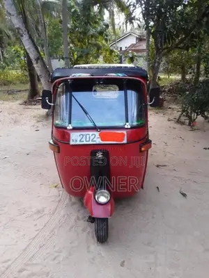 Bajaj RE 2 Stroke 1996 Three Wheel (Used)