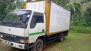 Eicher Mitsubishi 1995 Lorry (Used)