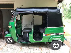 Bajaj RE 2 Stroke 2006 Three Wheel (Used)
