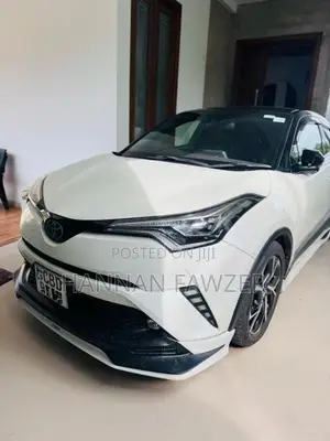 Toyota CHR NGX 10 2018 SUV (Used)