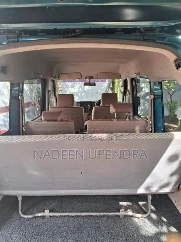 Suzuki DA64 Full Jone 2012 Van (Used)