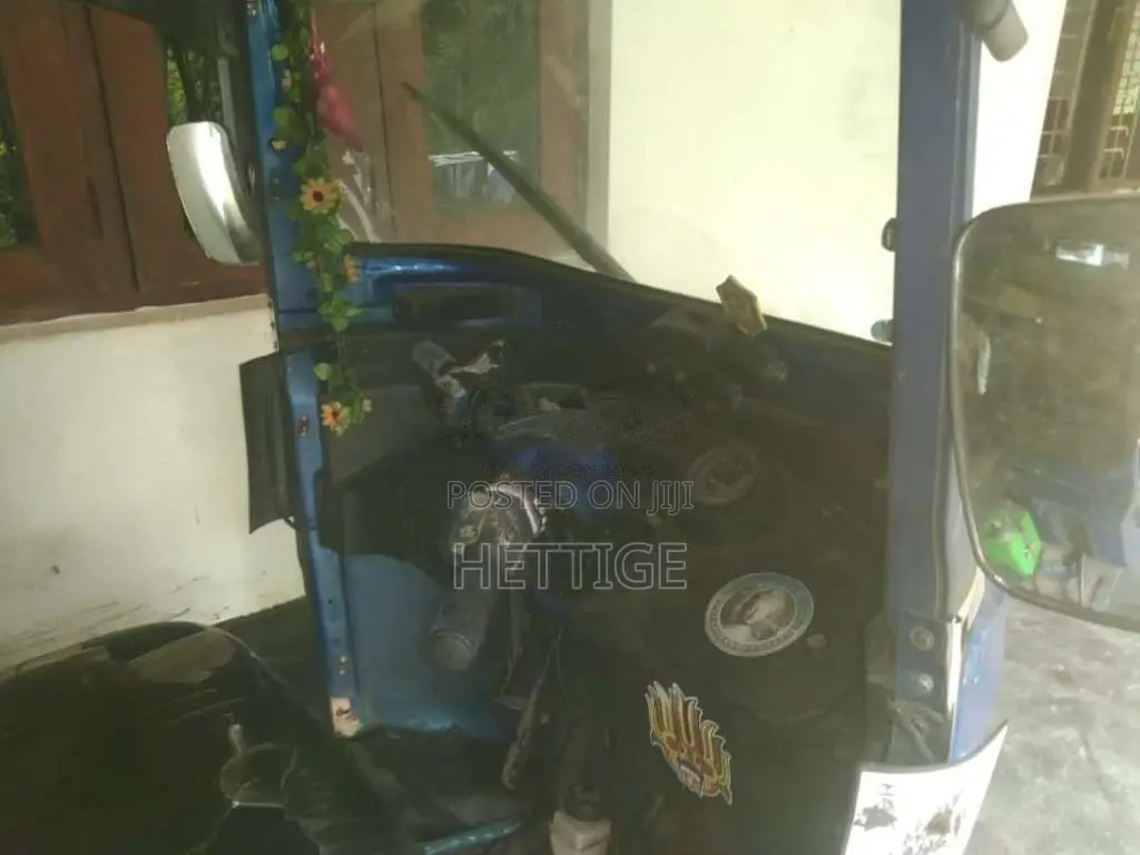 Bajaj 4 stroke 2015 Three Wheel (Used)