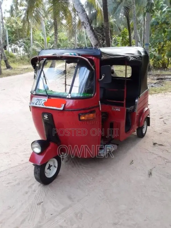Bajaj RE 2 Stroke 1996 Three Wheel (Used)