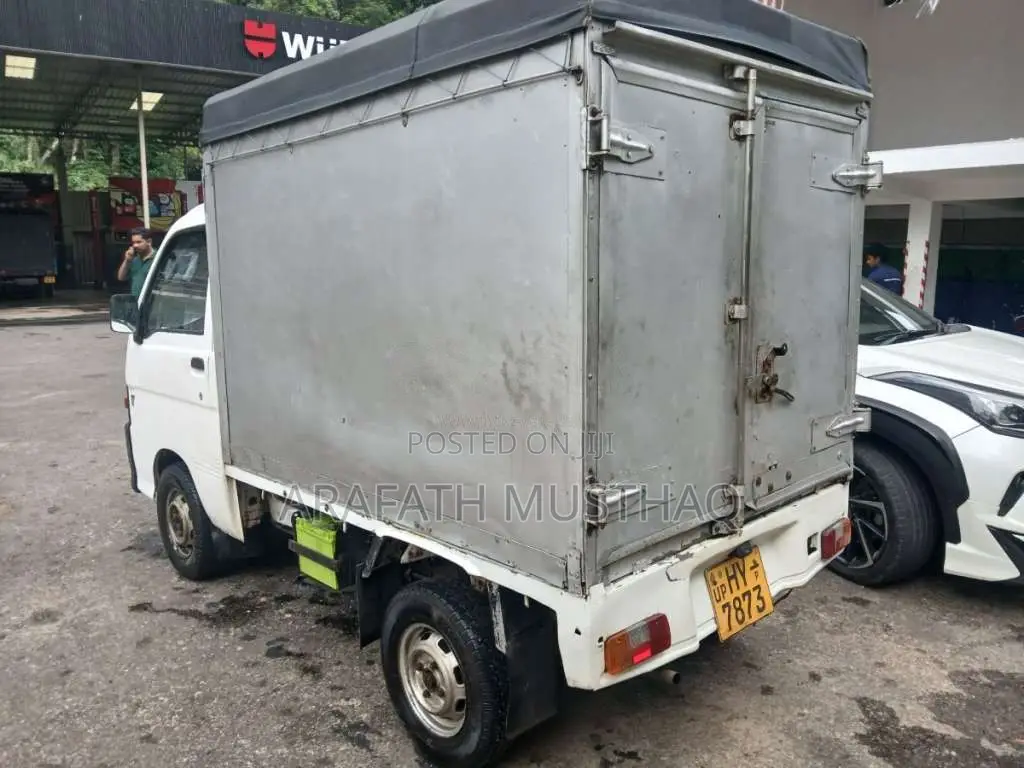Daihatsu Hijet 1998 Lorry (Used)