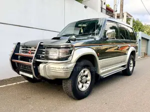 Mitsubishi Pajero Intercooler V46 1994 SUV (Used)
