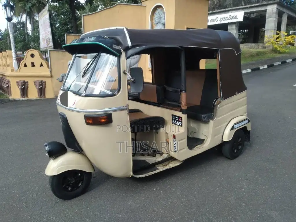 Bajaj 2 Stroke 1996 Three Wheel (Used)