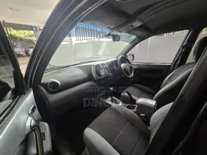 Toyota RAV4 J 4x4 2003 SUV (Used)