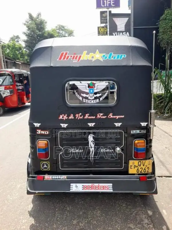 Bajaj RE 2009 Three Wheel (Used)