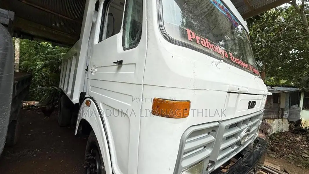 Tata Tipper 2010 Lorry (Used)