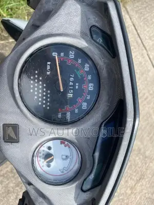 Honda DIO 2015 Motorbike (Used)