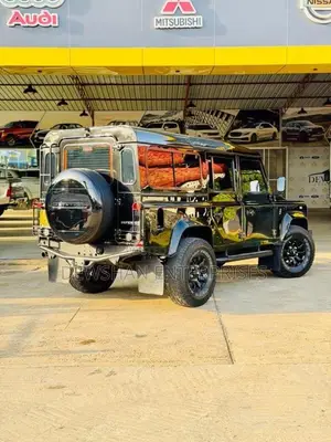 Land-Rover Defender 110 1992 SUV (Used)