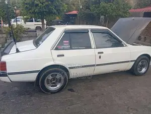 Mitsubishi Lancer Box 1983 Car (Used)
