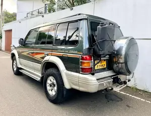 Mitsubishi Pajero Intercooler V46 1994 SUV (Used)